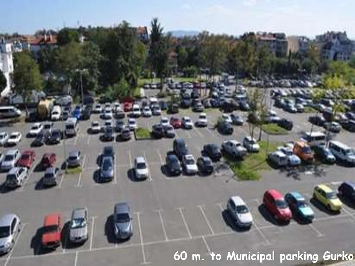 4U Apartment - Gurko Burgas