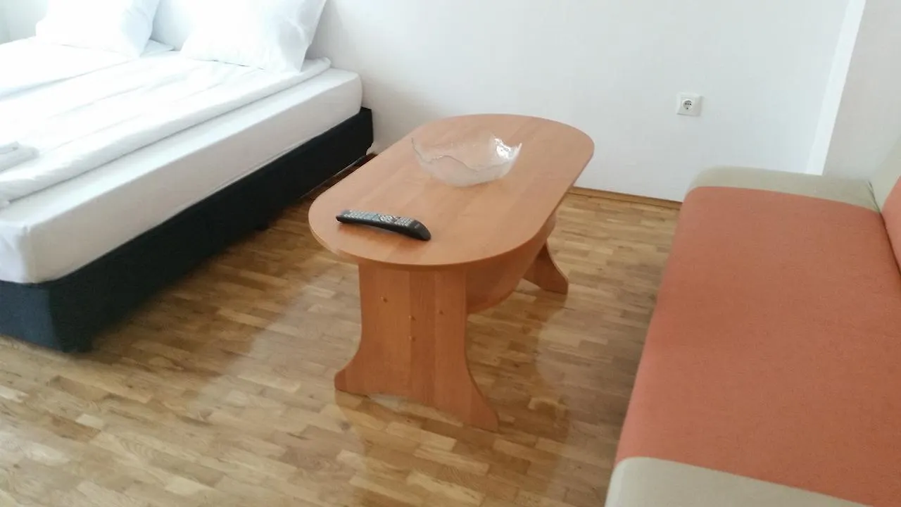 4U Apartment - Gurko Burgas