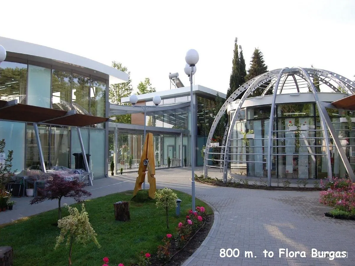 4U Apartment - Gurko Burgas City Bulgarien